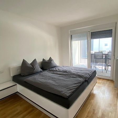 Wunderschoene, Neue Wohnung Mit Grosser Terrasse Ebenthal  Bagian luar foto