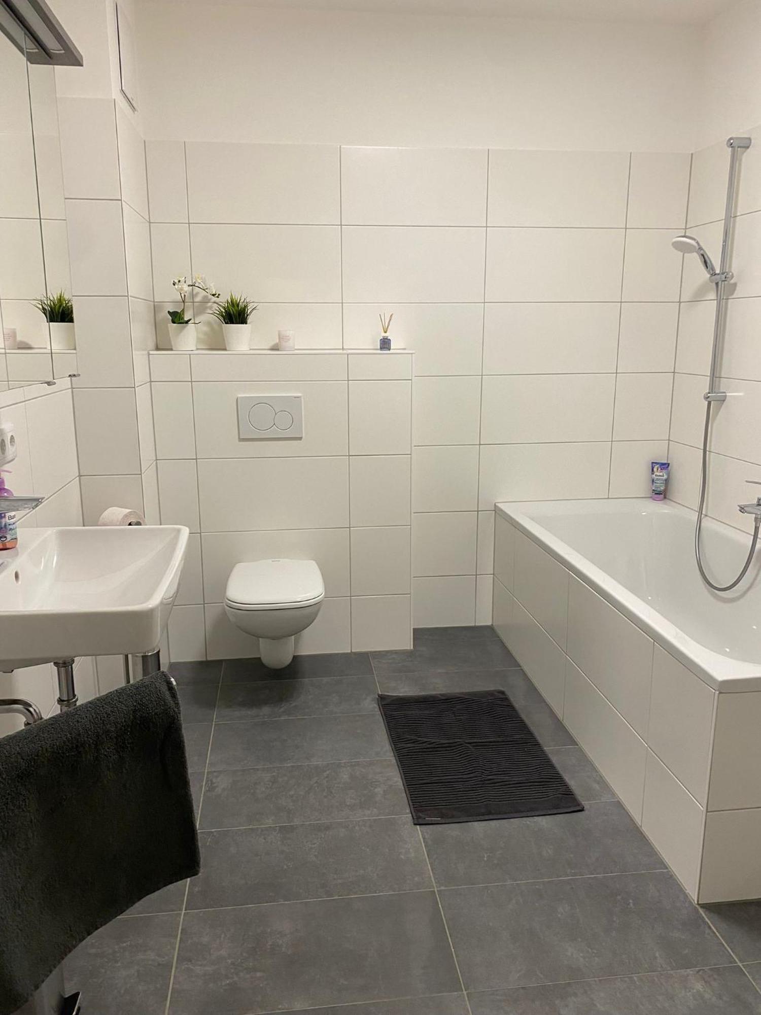 Wunderschoene, Neue Wohnung Mit Grosser Terrasse Ebenthal  Bagian luar foto